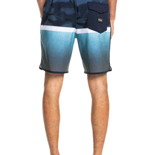 Quiksilver Surfsilk Divided Scallop Boardshort